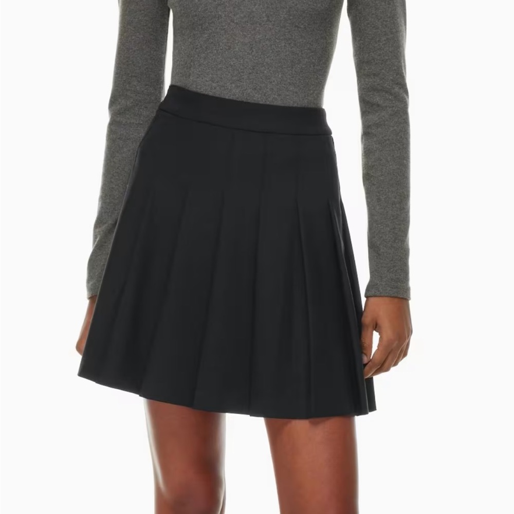 Aritzia Olive mini skirt